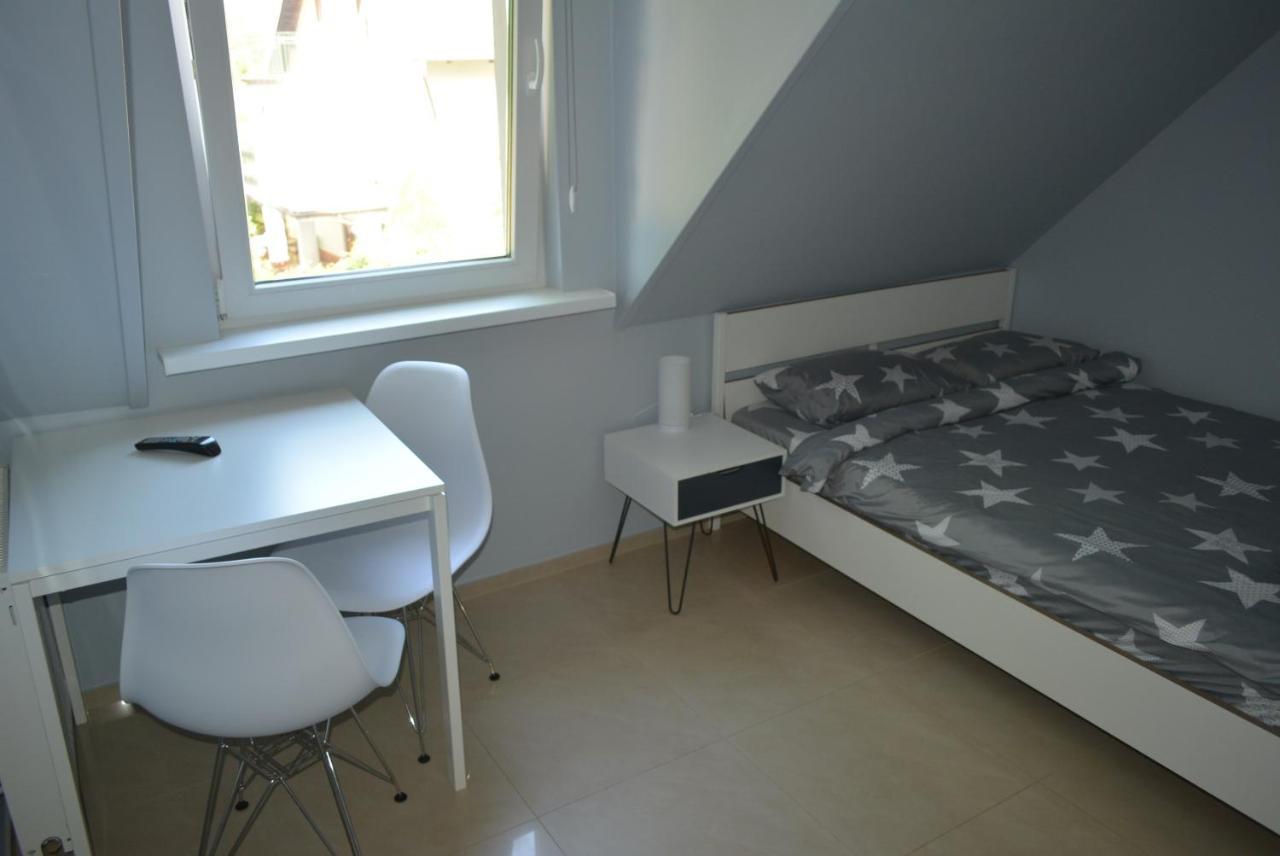 Sizen Rewal - Noclegi Pokoje I Apartament Exterior photo