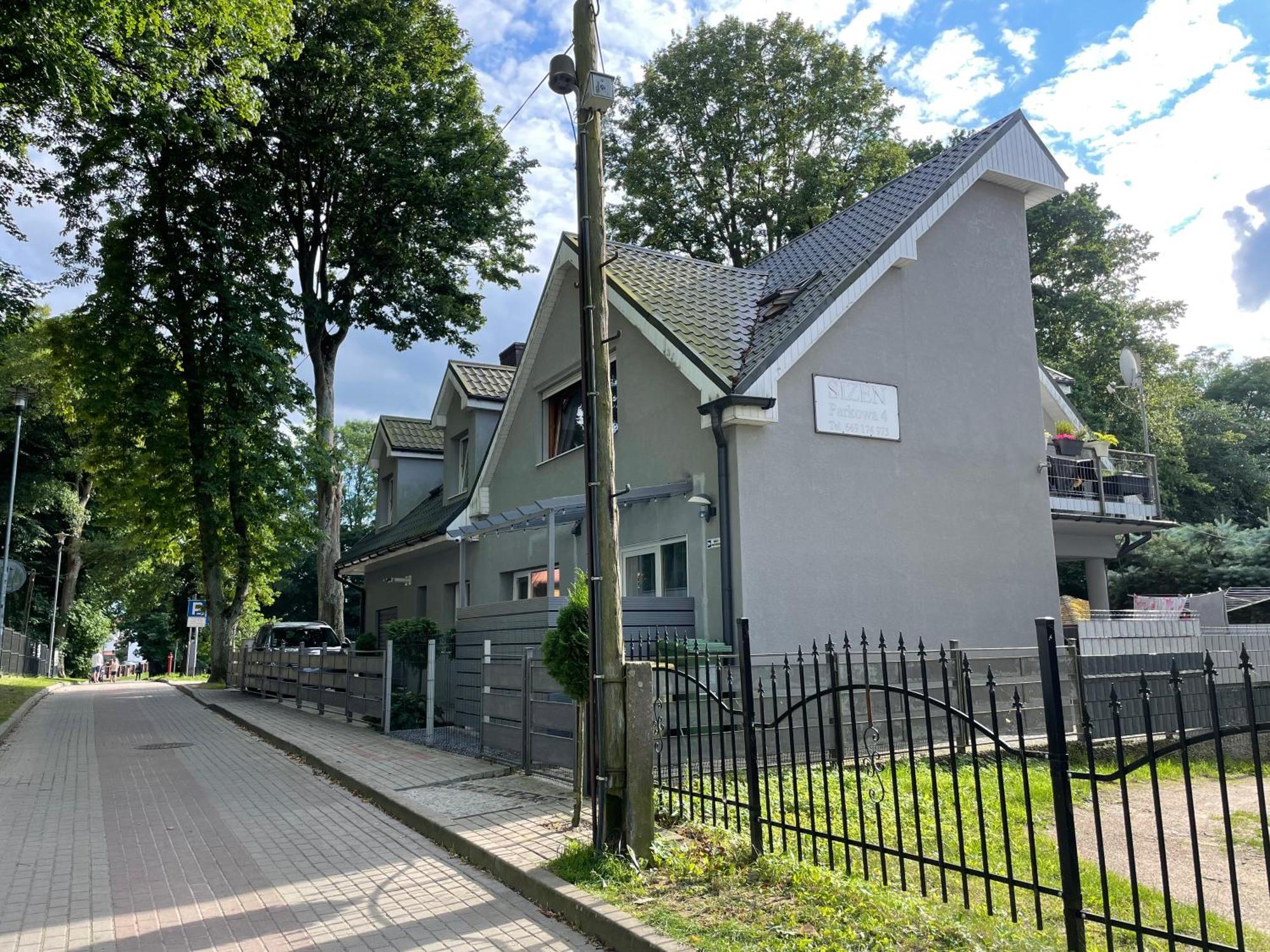 Sizen Rewal - Noclegi Pokoje I Apartament Exterior photo